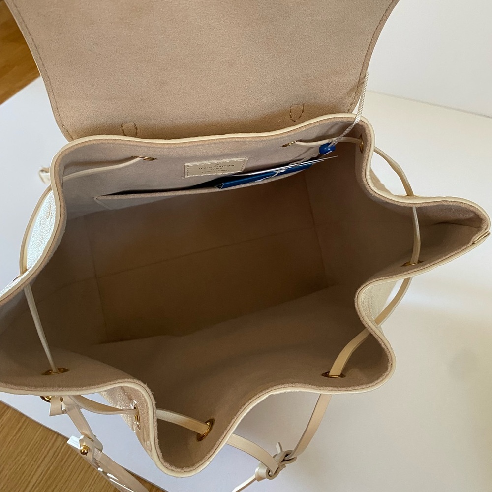 Louis Vuitton montsouris backpack 
❤️white empriente - Picture 11 of 17